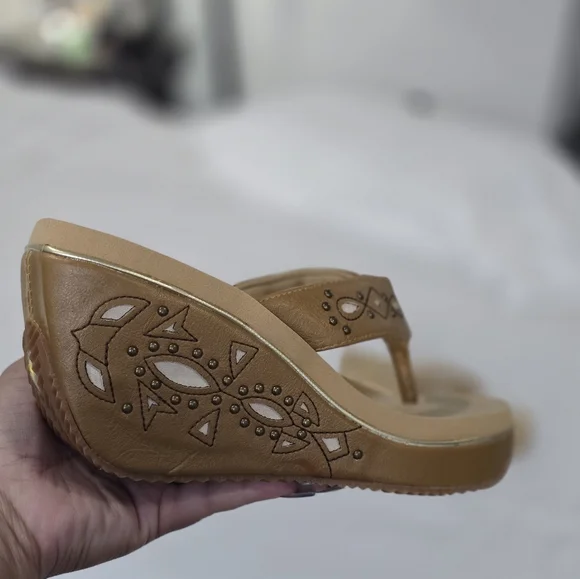Volatile Tan Wedge Slides with Perforated Design - Picture 4 of 5